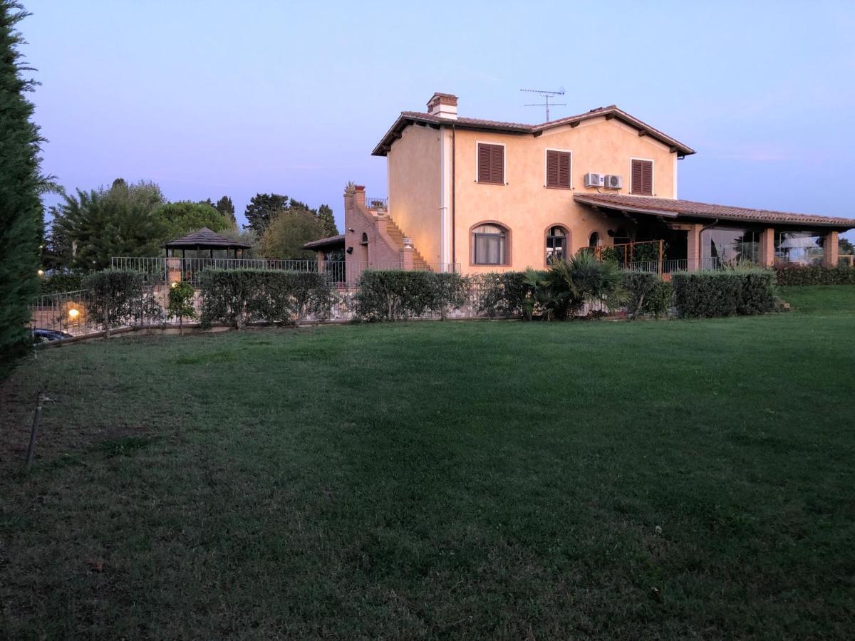 Casa In Campagna A Due Passi Dal Mare Пиза Экстерьер фото